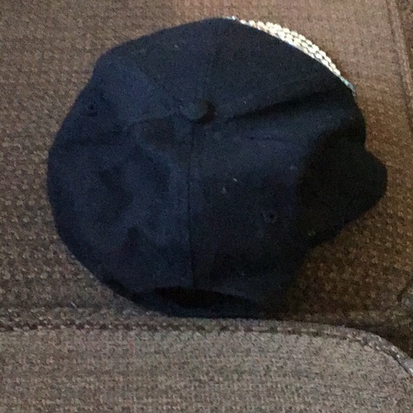 Hat - Picture 2 of 2
